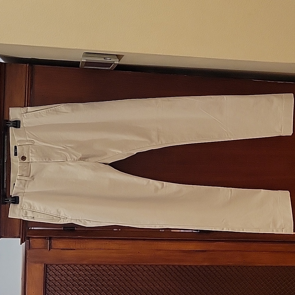 J Crew Factory | Men's Slim-fit TruTemp365 Chino Pant in Stone Size 29x32 NWT